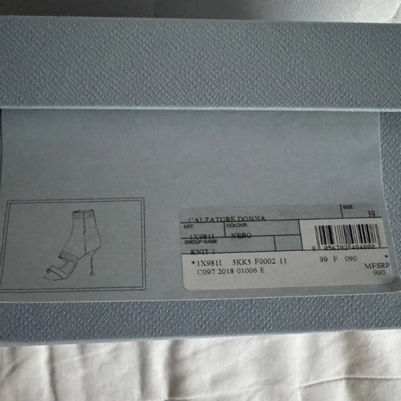 Prada shoes size 39 - Picture 3 of 3